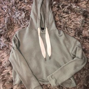 Crop hoodie